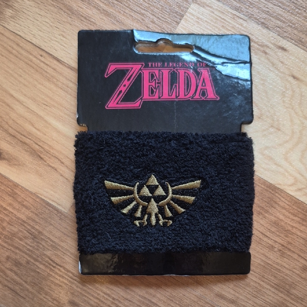 Bioworld Black and Gold Legend of Zelda Wristband